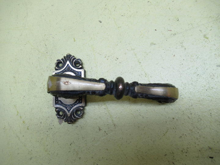 Retro Ornate Lever Handle with Plate.80L x 40W?Lever 60H  125L