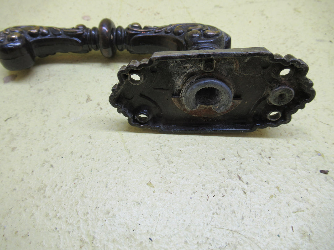 Retro Ornate Lever Handle with Plate.80L x 40W?Lever 60H  125L