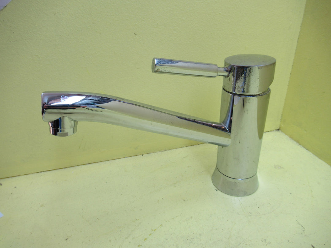 Solid Kitchen Mixer with H & C 170H x 65Dia/250 Spout