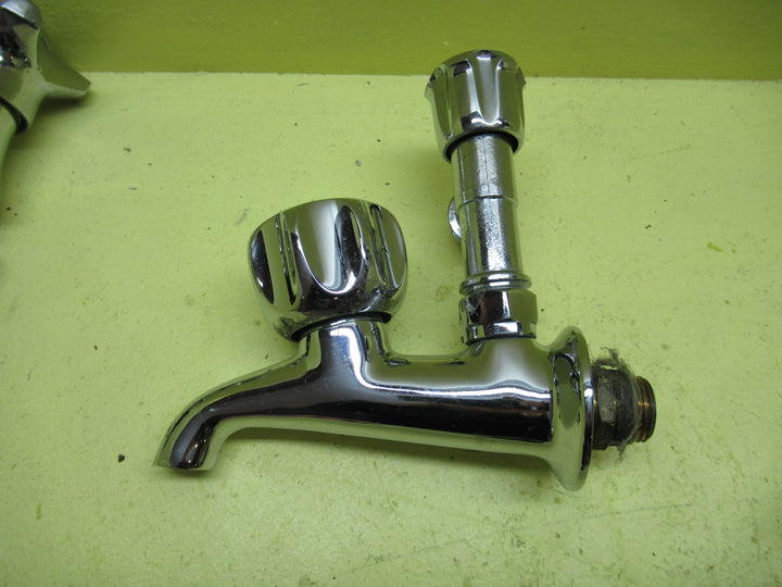 Wide Ridge Fin Laundry Tap 145H x 135D x 55W