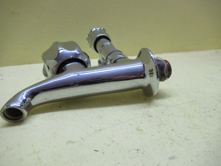 Wide Ridge Fin Laundry Tap 145H x 135D x 55W