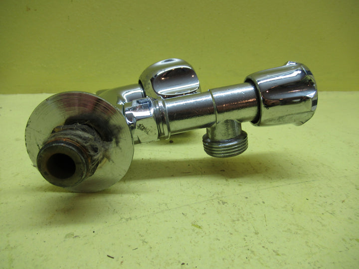Wide Ridge Fin Laundry Tap 145H x 135D x 55W