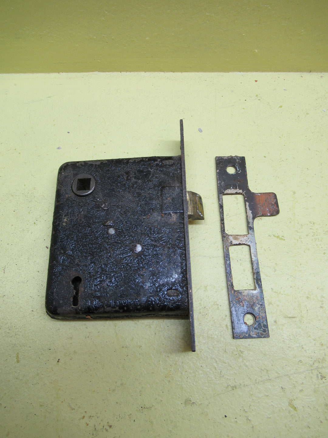 Vintage Mortice Lock with Elephant Motif Reverse Bolt 132L x 24W/Body 94H x 80D x 9W