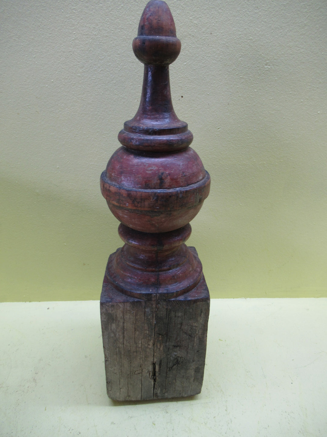 Wooden Finial Globe Shape Turned Stair Top Newel