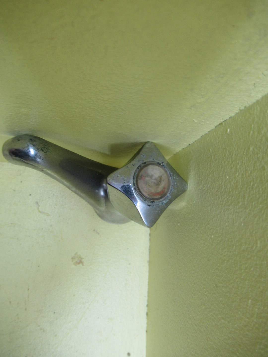 Pyramid Four Sided Basin Faucet 80H x 55Dia x 120D