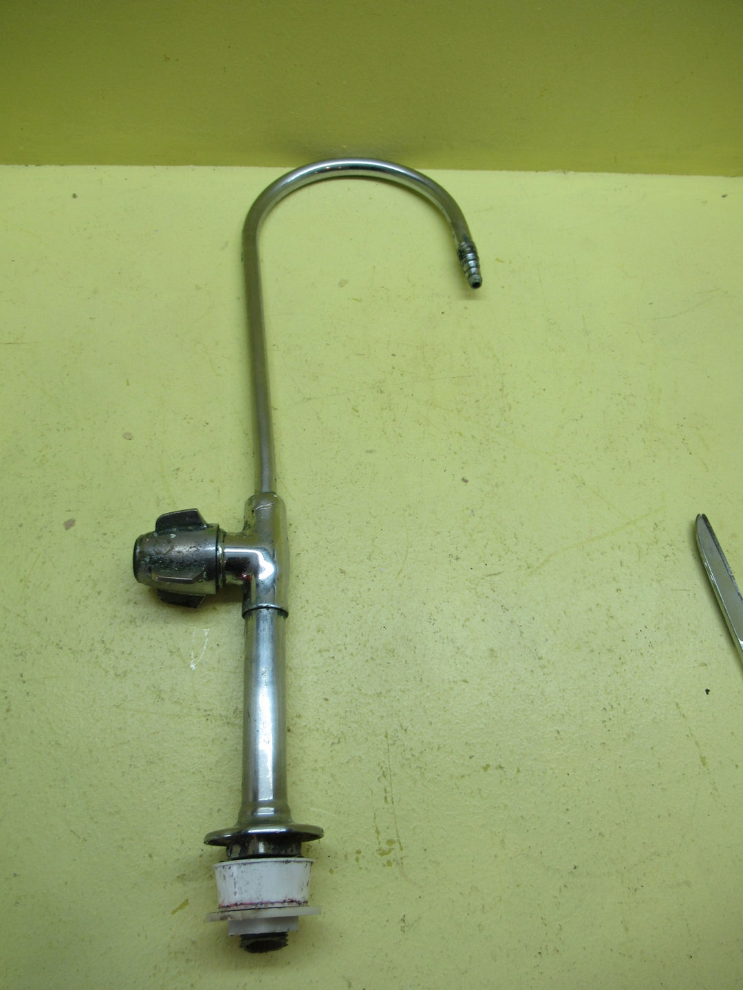 Tall Faucet For Arts & Crafts 460H x 100W x 160D