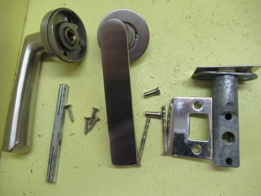 Modern Tapered Lever Handle on Rose plate with Mortice & Striker 60H x 55Dia x 130D