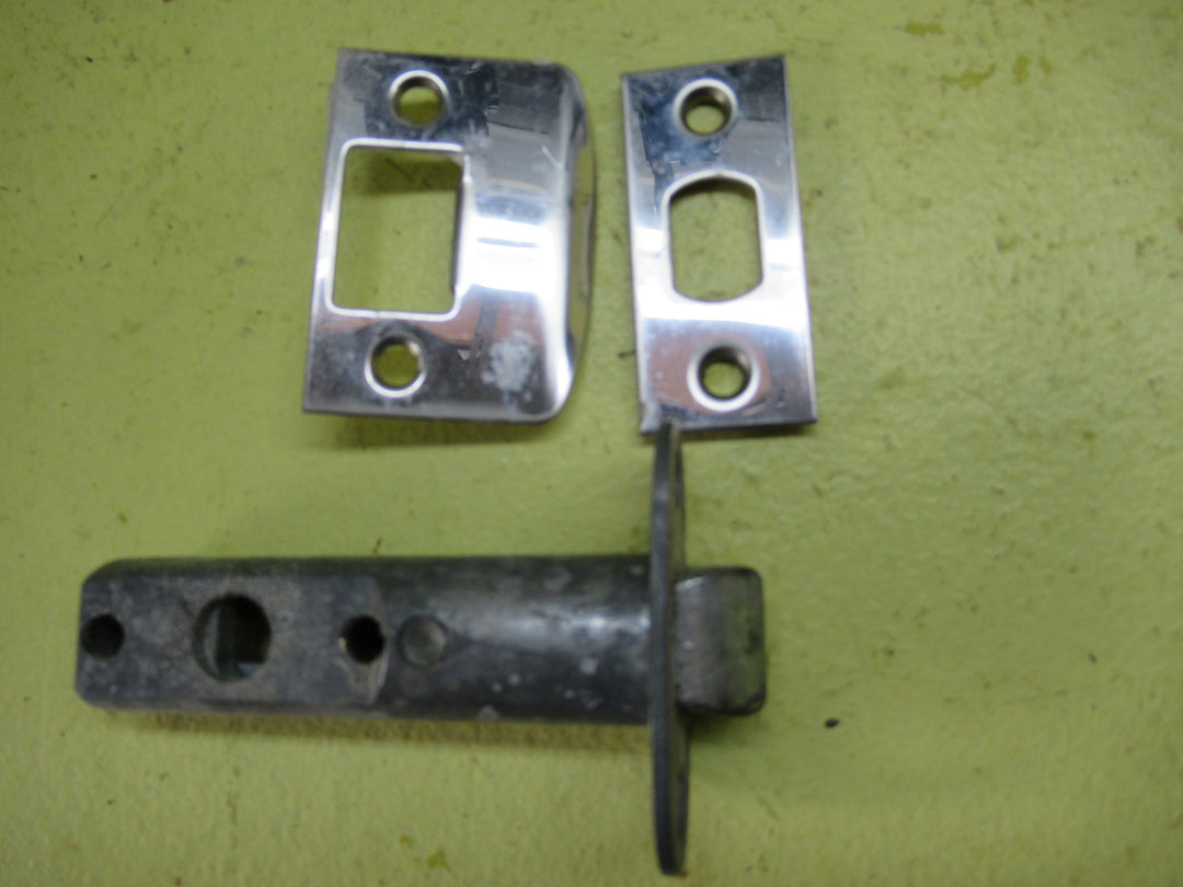 Modern Tapered Lever Handle on Rose plate with Mortice & Striker 60H x 55Dia x 130D
