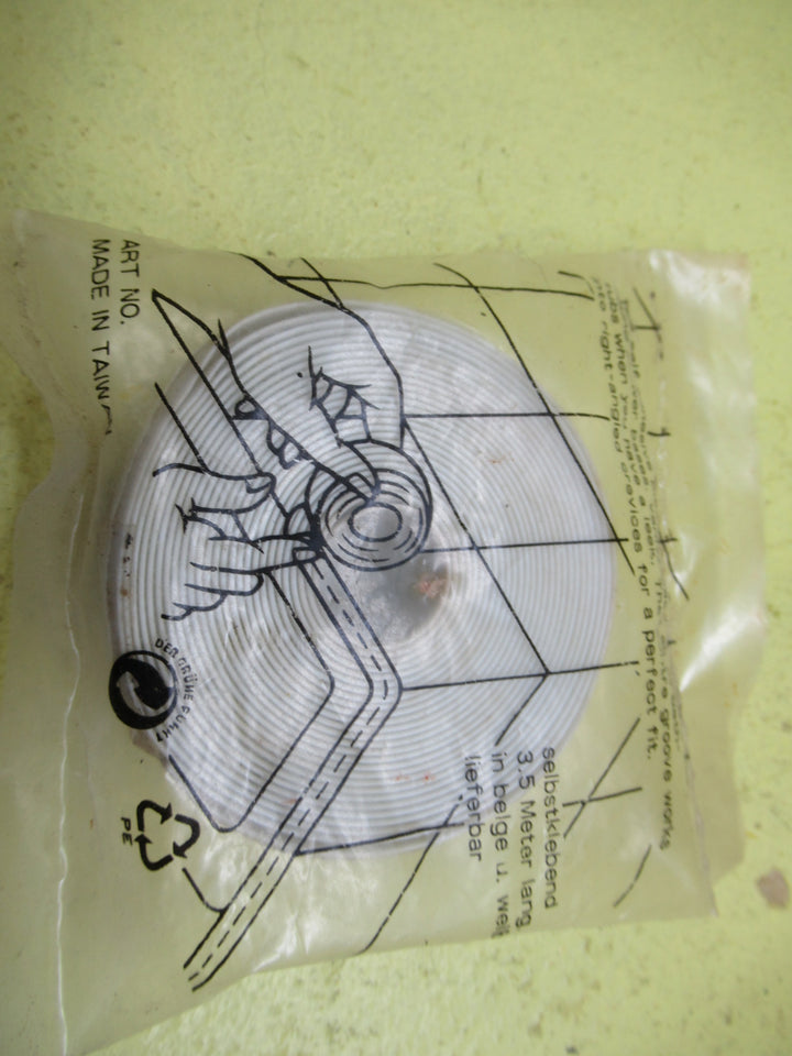 Bath Edge Sealant B004 35ml x 50mm