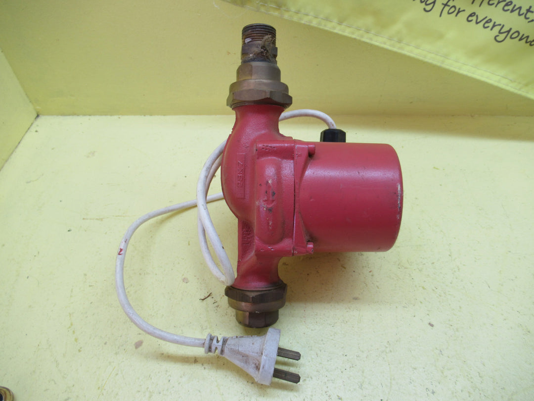 Grundfos - UPS 20-60.8 150 P/N 59726600 135H x  230w x 125D