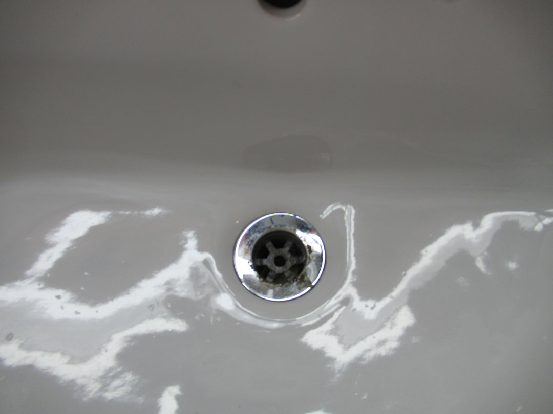 Twyford Basin & Pedestal 250H x 260W x 480D/Pedestal 65H x 140W x 155D