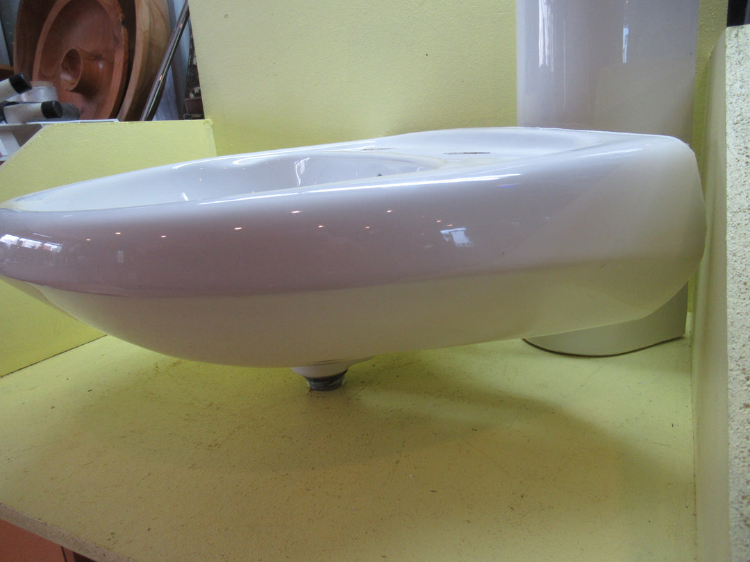 Twyford Basin & Pedestal 250H x 260W x 480D/Pedestal 65H x 140W x 155D