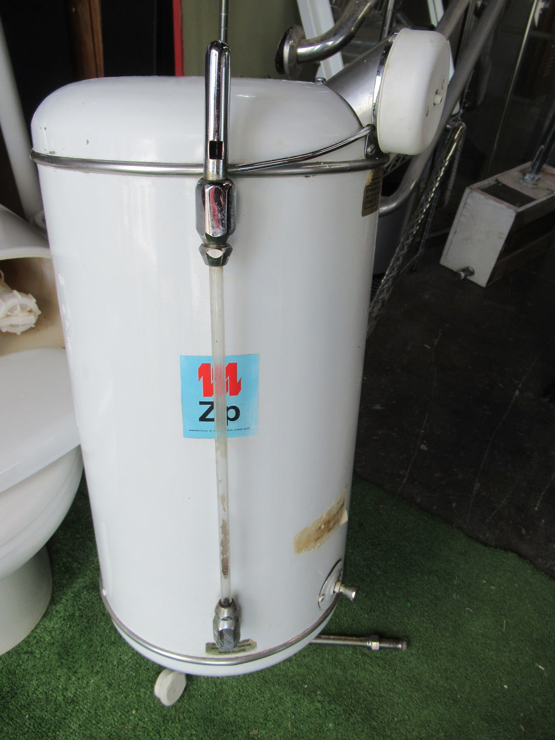 Zip 13.6 Water Heater 55H x 28Dia