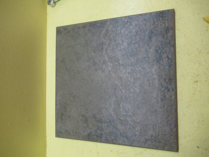Floor Tiles in Glacier Verde 333mm x 333mm x 8mmD