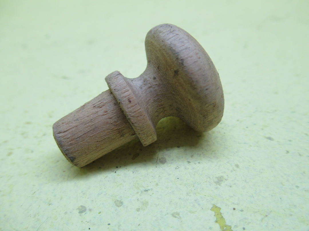 Small Wooden Knob 20Dia zx 20H