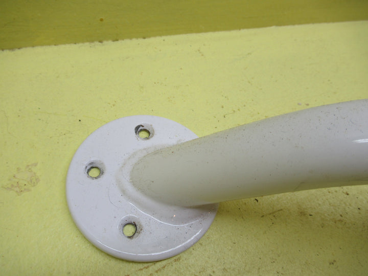 Modern Metal White Powered Coated Safety Rail 515L x 80H
