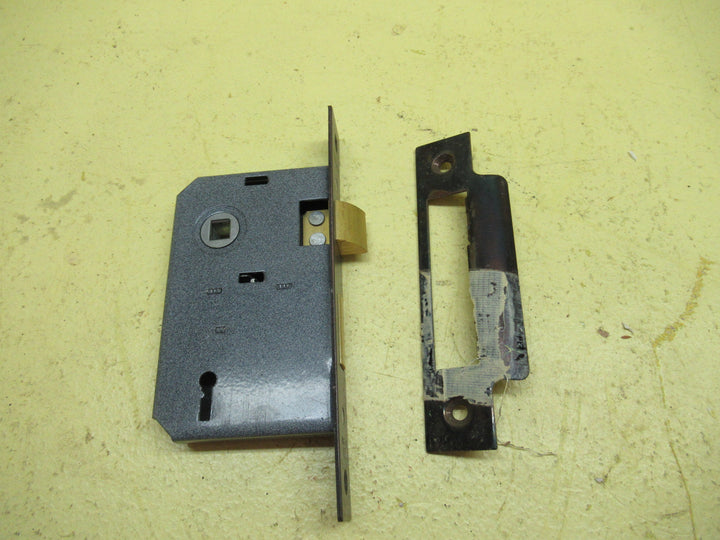 Legge Mortice Lock & Stricker 132L x 22W/Body 102L x 13W/Axial 44mm