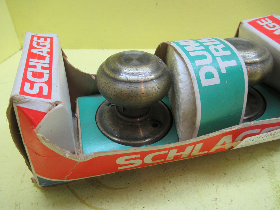 Schlage Dummy Knob Handles  - Georgain in Satin Brass with Rib Detail 50Dia x 45H /Rose 60Dia