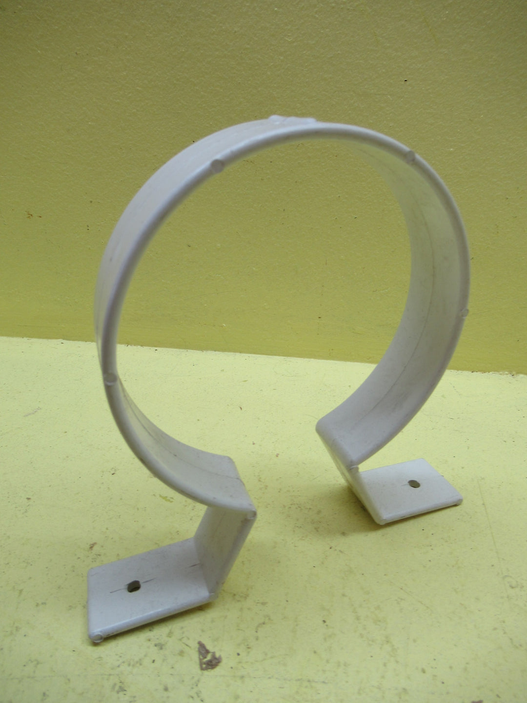 Gutter Brackets 48w x 150-105D