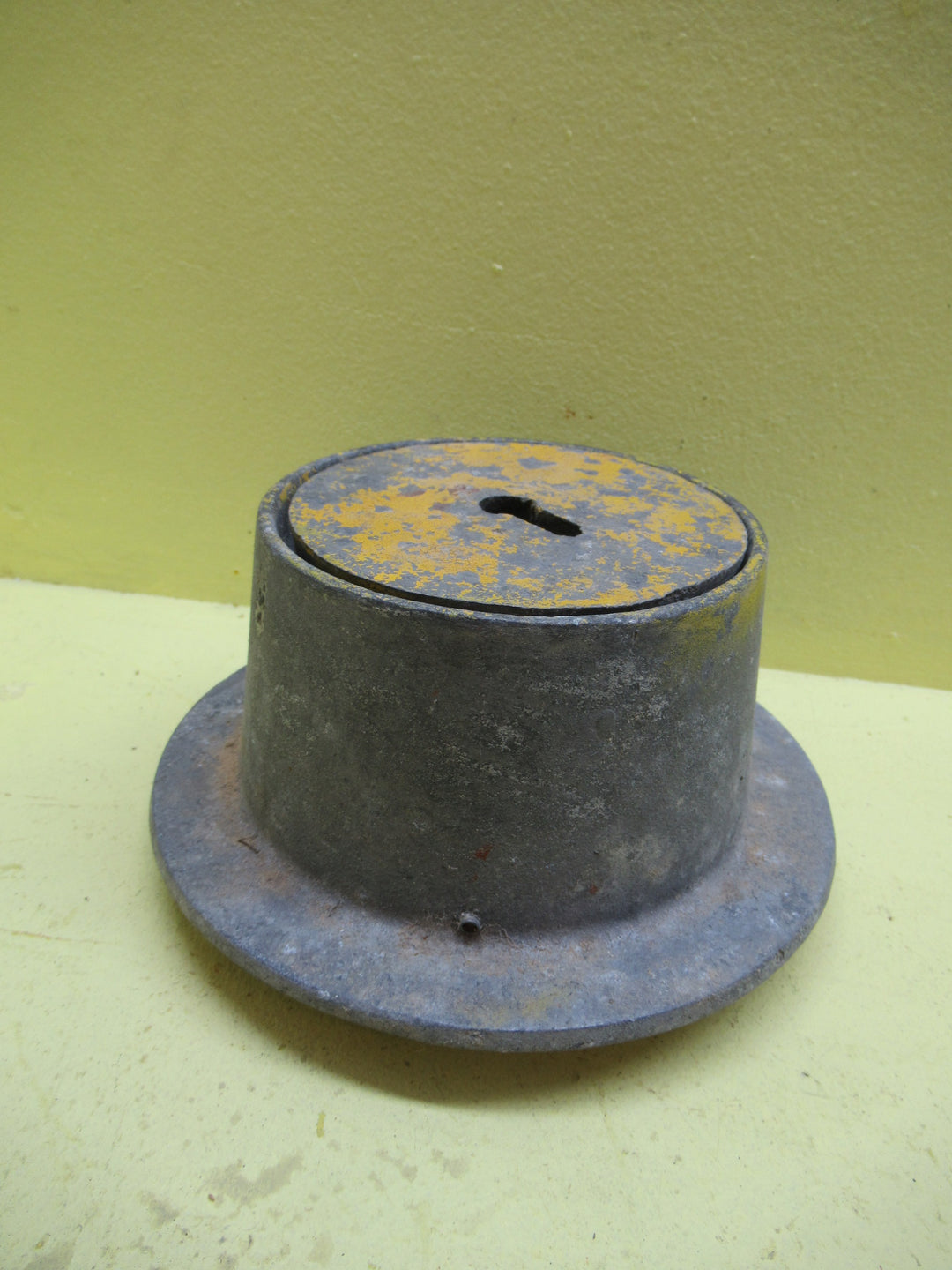 Water Pipe Cast Steel Inspection Cover 115-170Dia x 75H