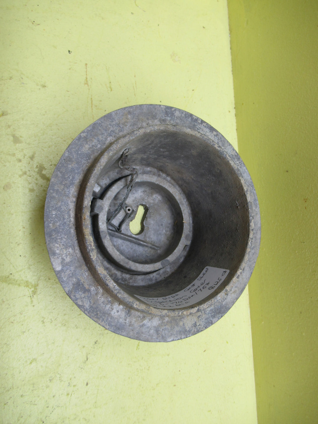 Water Pipe Cast Steel Inspection Cover 115-170Dia x 75H