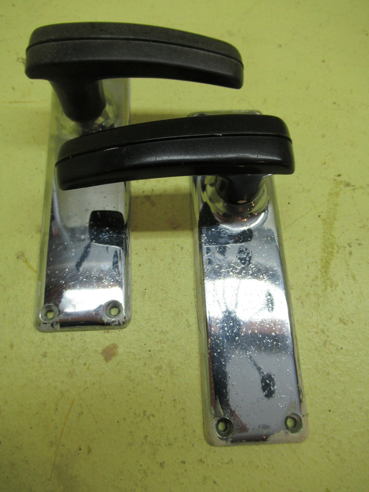 Art Deco Bakelite Handles with Chrome Door Plate(Surreyware