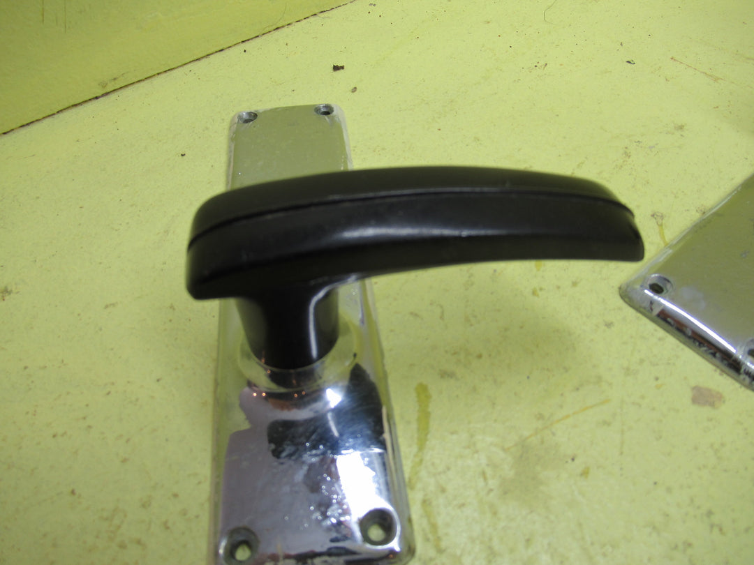 Art Deco Bakelite Handles with Chrome Door Plate(Surreyware
