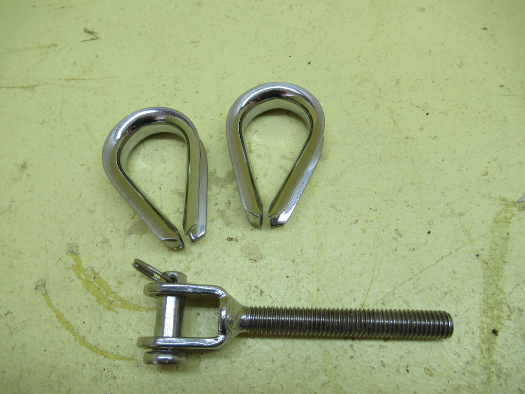 Canvas Attachment Loop with Screw Attachment 50H x 30W x 11D/ Screw 88H x 10-25W