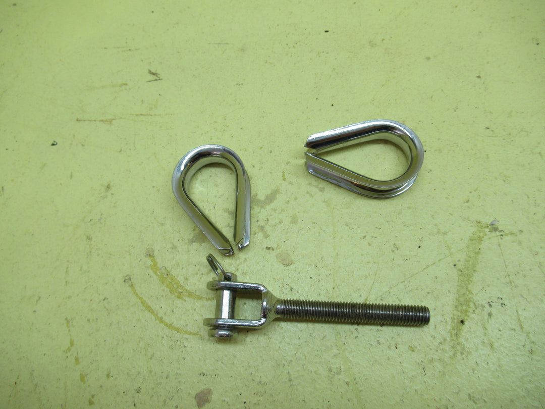 Canvas Attachment Loop with Screw Attachment 50H x 30W x 11D/ Screw 88H x 10-25W