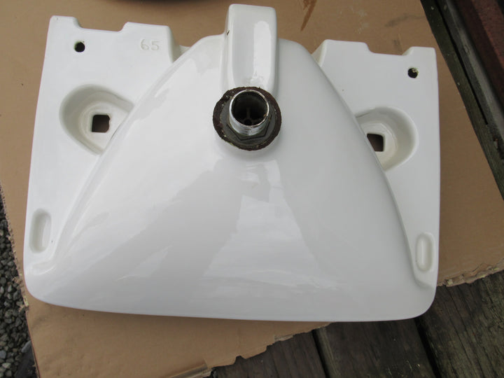 McSkimming Modern Basin 260H x 560W x 42D