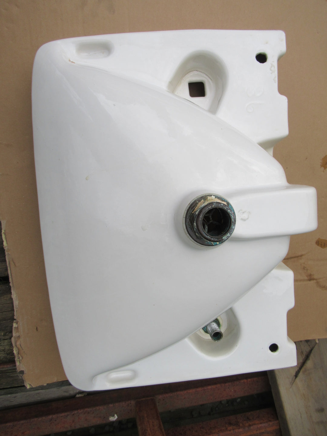McSkimming Modern Basin 260H x 560W x 42D