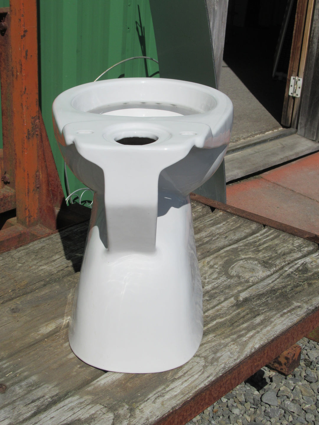 Toilet Pan with Cradle for Cistern to sit on 400H x 350W x 595D
