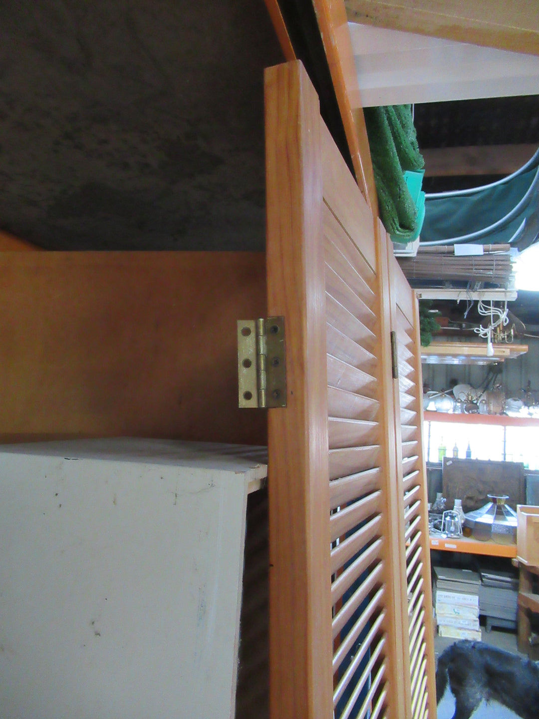 Natural Timber Louvre Bifold Door 380-760W x 1980H