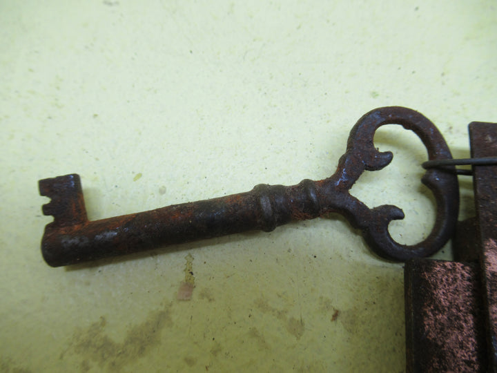 Copper Effect Desk/Cabinet Lock with Ornate Key 75H x 42W