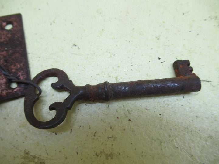 Copper Effect Desk/Cabinet Lock with Ornate Key 75H x 42W