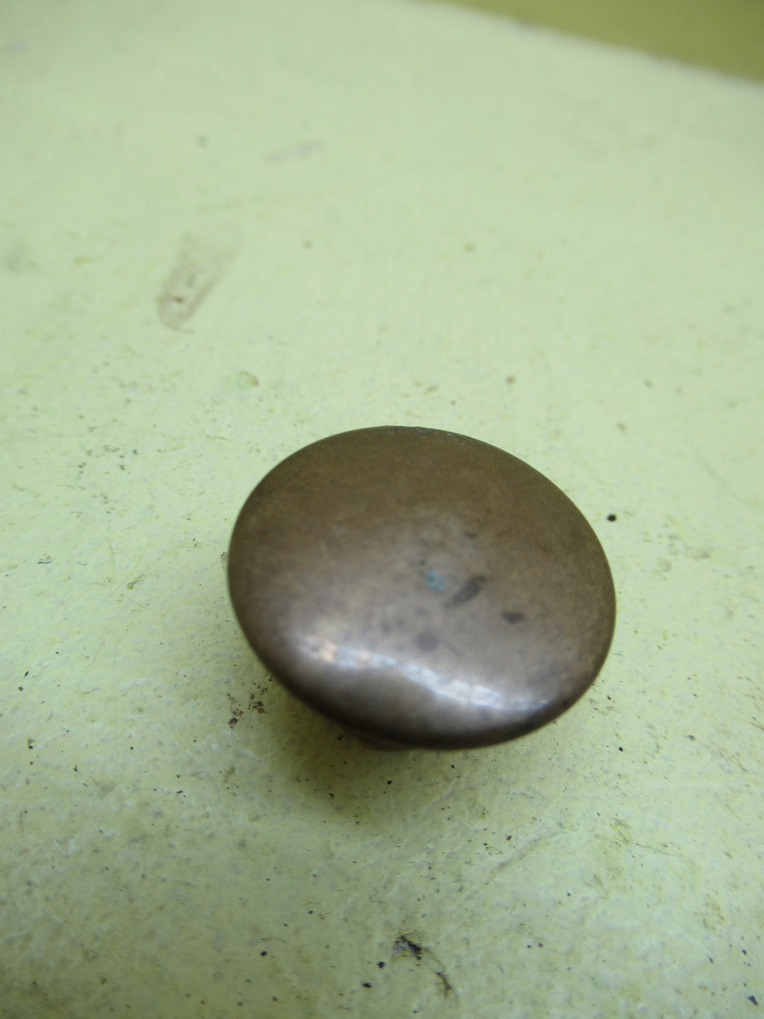 Small Concial & Flat Circle Draw Knobs 20Dia x 20H