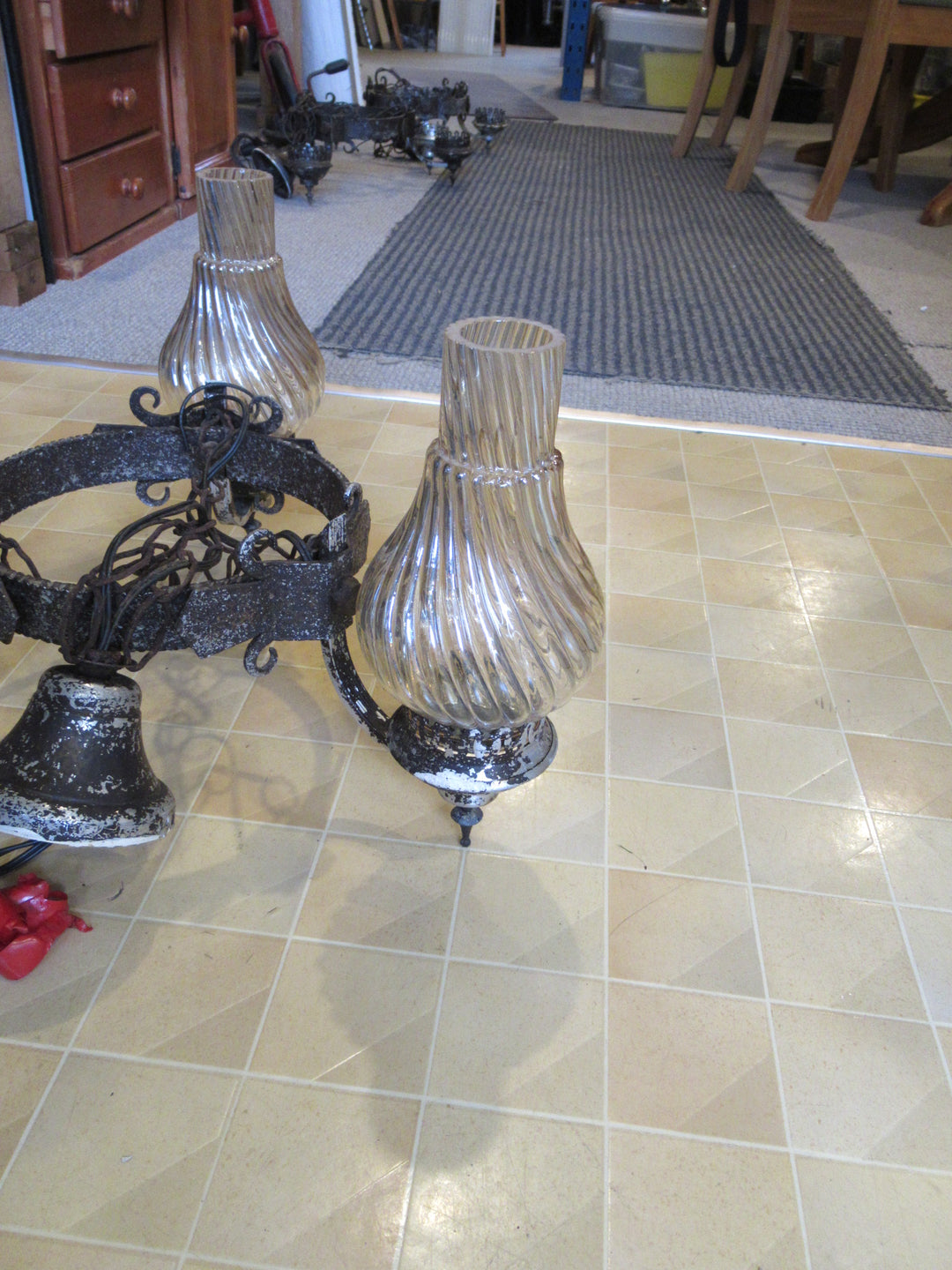 Modern Gothic Castle Pendant Lights 520H x 50 x 50 x 50W (Triangle)