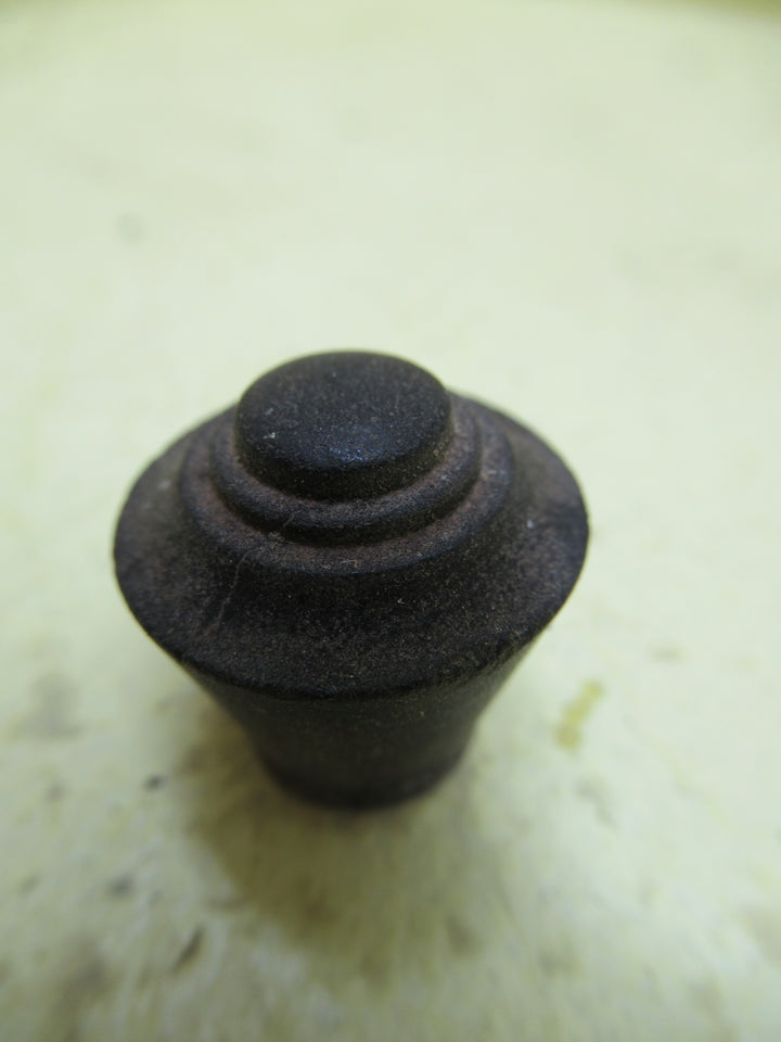 Small Concial & Flat Circle Draw Knobs 20Dia x 20H