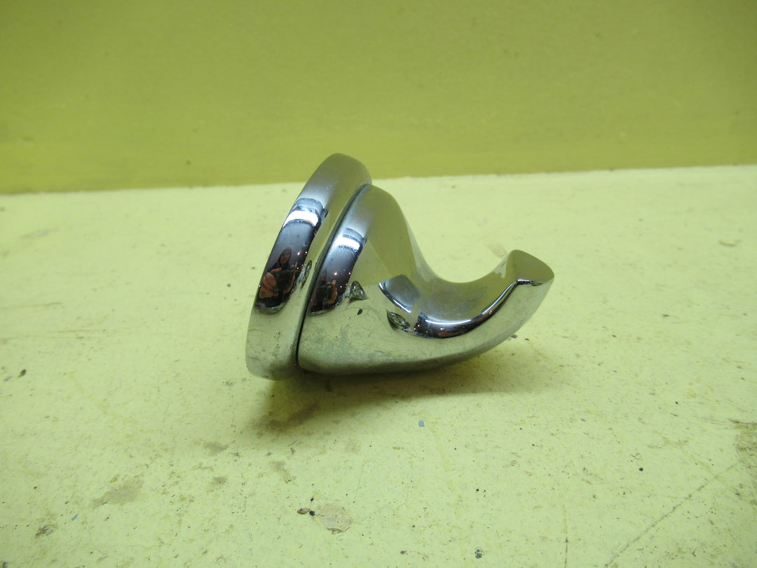 Chrome Chunky Hook 52H x 60D x 70W