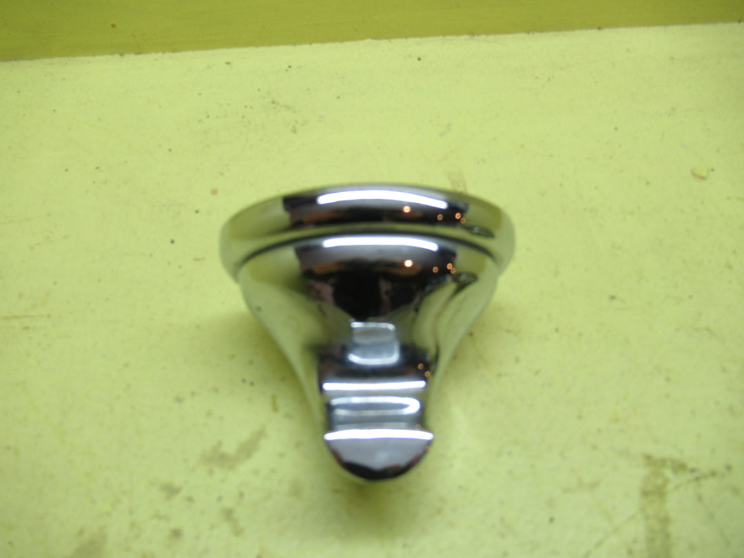 Chrome Chunky Hook 52H x 60D x 70W
