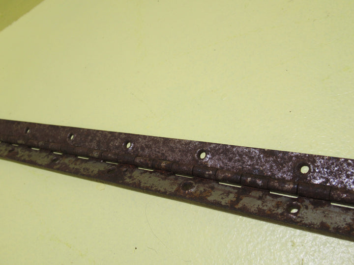 Piano Hinge 763/858L x 32/33W