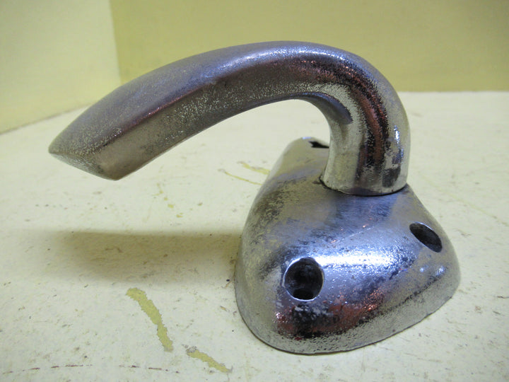 Kidney Shape Art Nouveau Handle with hand grip handle. 150H x 20-60W/Lever 60D x 110L