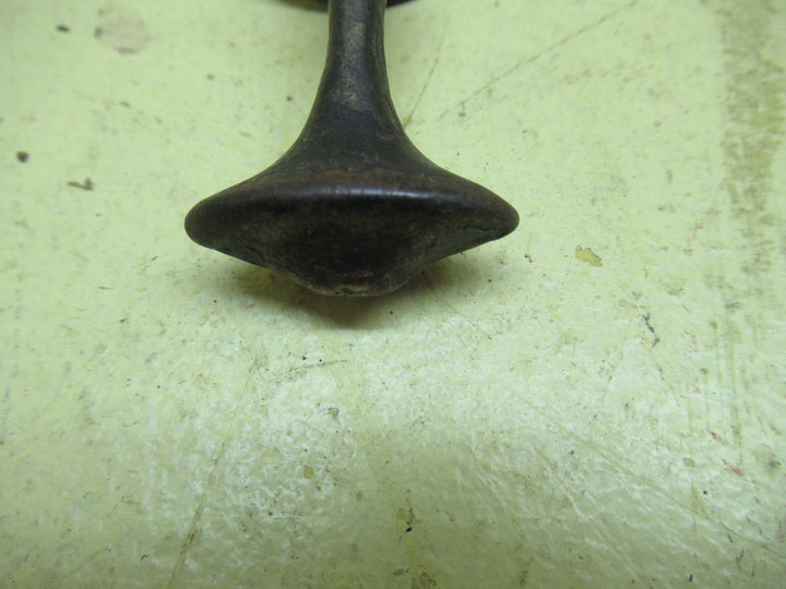 Antique Brass Circluar Plate with Oval Tear Dropl Pull 32Dia/Drop 50L x 32W