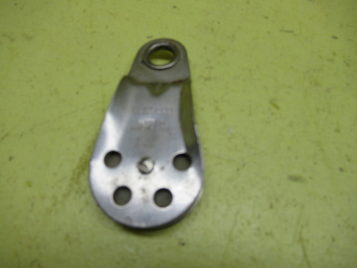 Cleveco Stainless Steel Pulley Made in New Zealand 82H x 25-50W x 11D