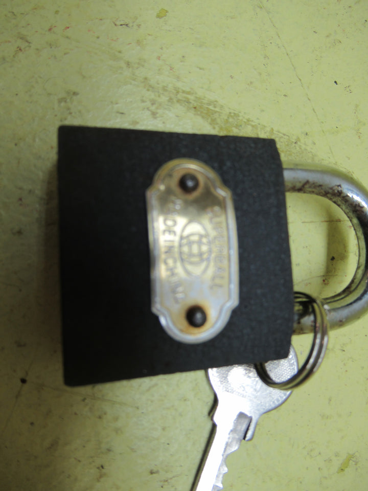 Superball Padlock with Key 62H x 38W x 170D