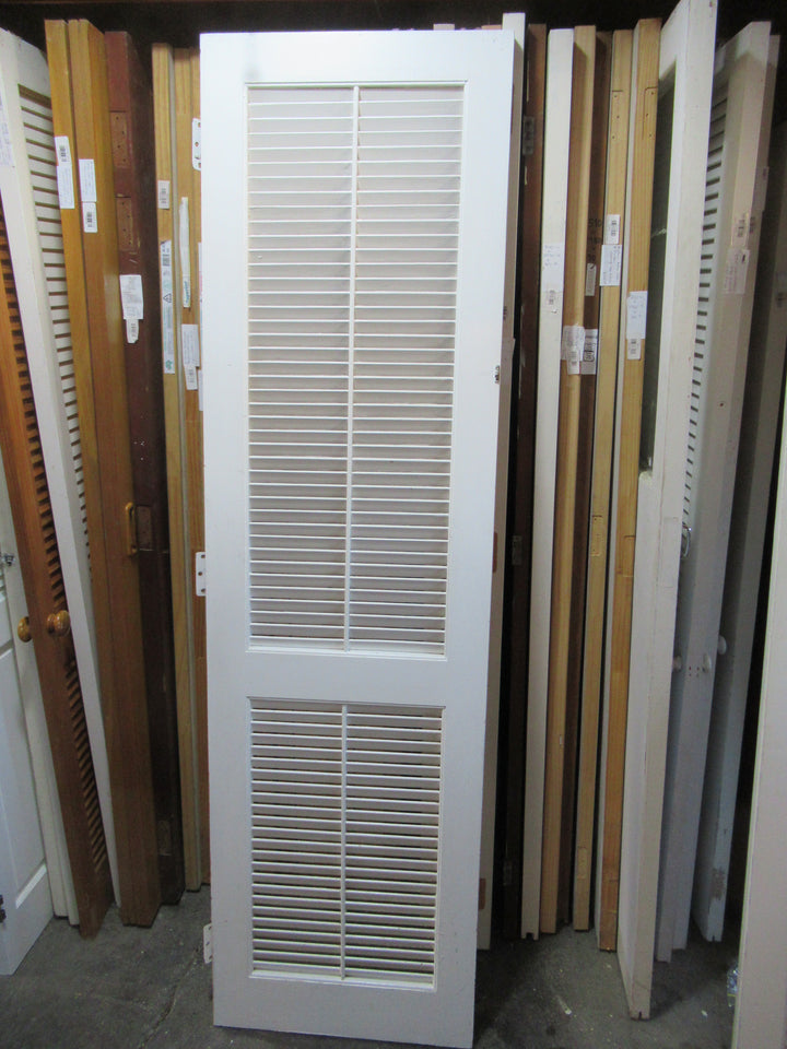 2 Panel Paint Finished Louvre Door 1970H x 555W x 32D