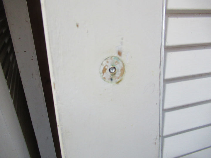 Paint Finish 2 Panel Closed Louvre Door 1980H x 610W x 30D