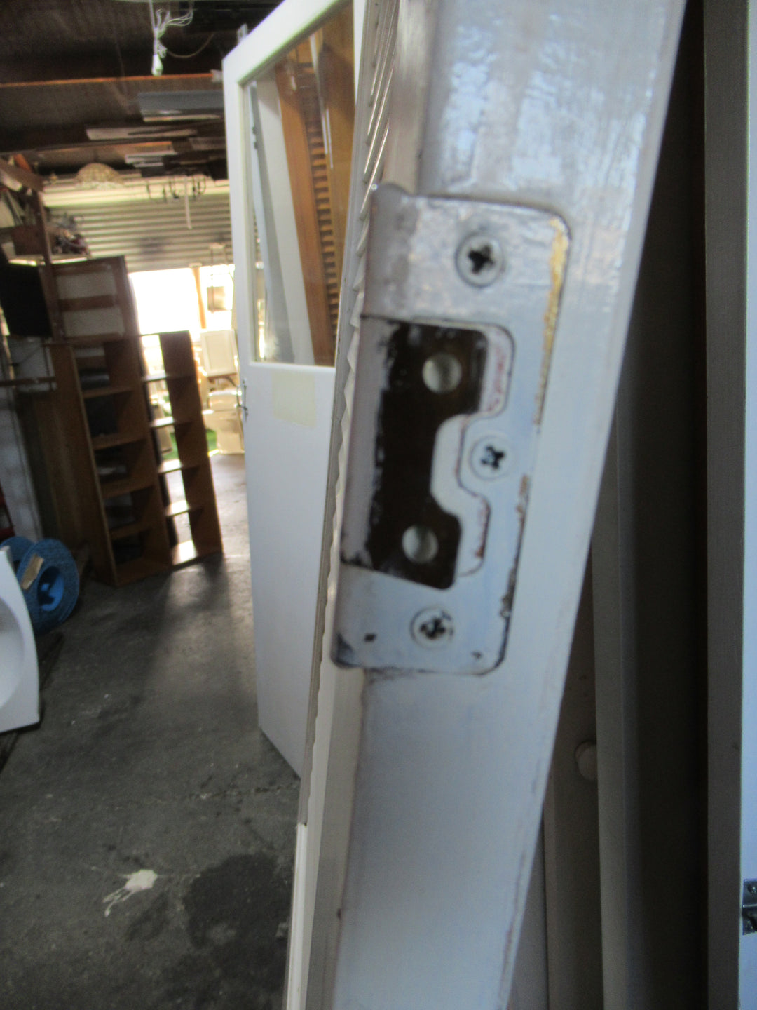 Paint Finish 2 Panel Closed Louvre Door 1980H x 610W x 30D