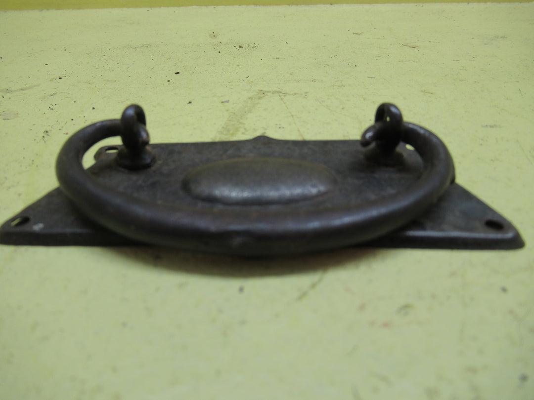 Trapezium Sheild with Oval Dome Pull Handle 84-95W x 45H