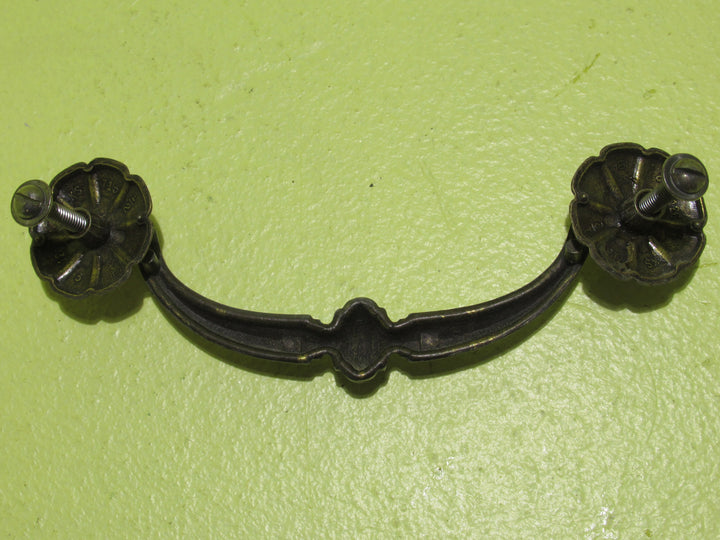 Retro Pull Handles with Segmented Plates 25Dia/ 135W x 30H x 25D